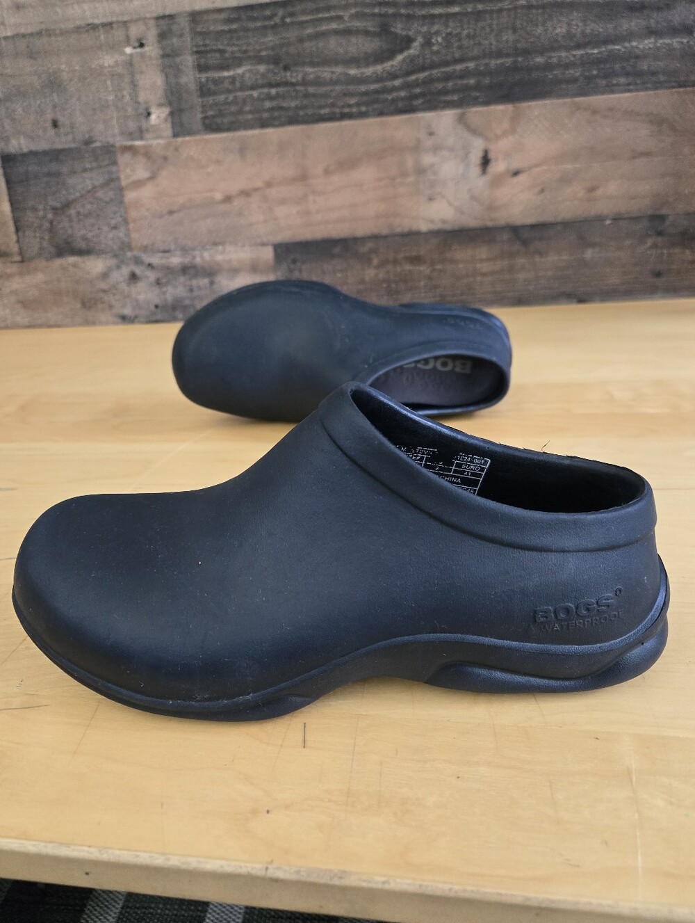 Bogs Men s Stewart Slip Resistant Work Shoes Size 8 EUR 41 Women's Size 10